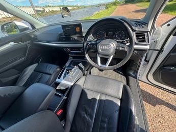 AUDI Q5 2.0 TFSI Sport SUV 5dr Petrol S Tronic quattro Euro 6 (s/s) (252