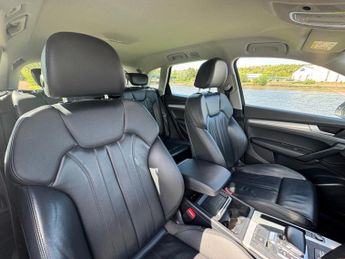 AUDI Q5 2.0 TFSI Sport SUV 5dr Petrol S Tronic quattro Euro 6 (s/s) (252