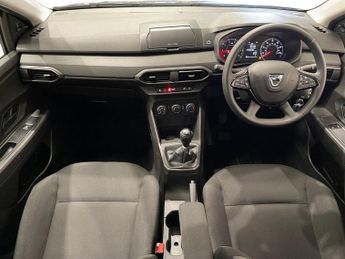 DACIA SANDERO 1.0 TCe Essential Hatchback 5dr Bi Fuel Manual Euro 6 (s/s) (100