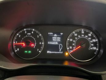 DACIA SANDERO 1.0 TCe Essential Hatchback 5dr Bi Fuel Manual Euro 6 (s/s) (100