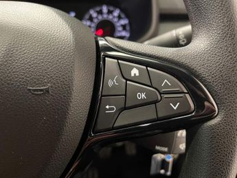 DACIA SANDERO 1.0 TCe Essential Hatchback 5dr Bi Fuel Manual Euro 6 (s/s) (100