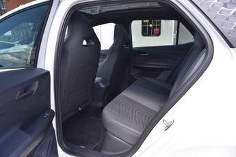 CUPRA BORN 58kWh V2 Hatchback 5dr Electric Auto (204 ps)