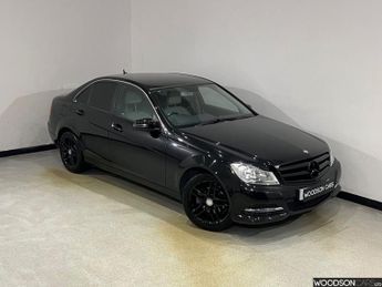 Mercedes C Class 2.1 C200 CDI Executive SE Saloon 4dr Diesel G-Tronic+ Euro 5 (s/