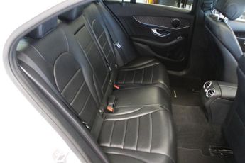 MERCEDES-BENZ C-CLASS 2.1 C220d AMG Line (Premium) Saloon 4dr Diesel 7G-Tronic+ Euro 6
