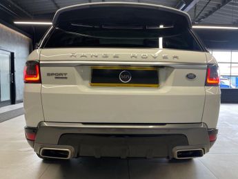 LAND ROVER RANGE ROVER SPORT 3.0 SD V6 HSE SUV 5dr Diesel Auto 4WD Euro 6 (s/s) (306 ps)