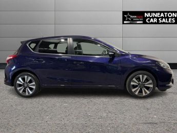 NISSAN PULSAR 1.2 DIG-T Tekna Hatchback 5dr Petrol XTRON Euro 6 (s/s) (115 ps)