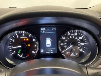 NISSAN PULSAR 1.2 DIG-T Tekna Hatchback 5dr Petrol XTRON Euro 6 (s/s) (115 ps)