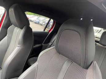PEUGEOT E-208 50kWh GT Hatchback 5dr Electric Auto (136 ps)