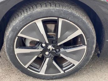 PEUGEOT E-208 50kWh GT Hatchback 5dr Electric Auto (136 ps)