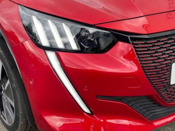 PEUGEOT E-208 50kWh GT Hatchback 5dr Electric Auto (136 ps)