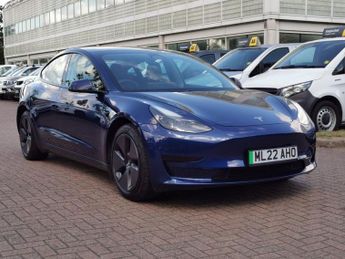 TESLA Model 3 Standard Range Plus Saloon 4dr Electric Auto RWD (241 bhp)