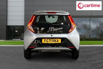 TOYOTA AYGO 1.0 VVT-i x-play Hatchback 5dr Petrol Manual Euro 6 (s/s) (71 ps