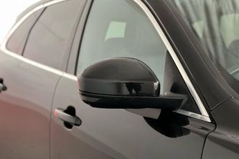 JAGUAR F-PACE 2.0 D200 MHEV R-Dynamic SE SUV 5dr Diesel Auto AWD Euro 6 (s/s) 