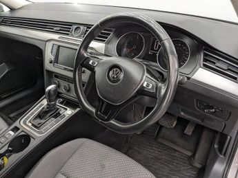 VOLKSWAGEN PASSAT 1.6 TDI BlueMotion Tech S Estate 5dr Diesel DSG Euro 6 (s/s) (12