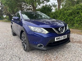 Nissan Qashqai 1.6 dCi Tekna SUV 5dr Diesel Manual 2WD Euro 5 (s/s) (130 ps)
