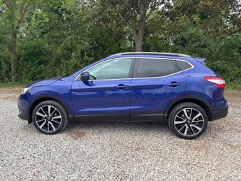 NISSAN QASHQAI 1.6 dCi Tekna SUV 5dr Diesel Manual 2WD Euro 5 (s/s) (130 ps)