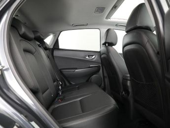 HYUNDAI KONA 1.6 h-GDi Ultimate SUV 5dr Petrol Hybrid DCT Euro 6 (s/s) (141 p