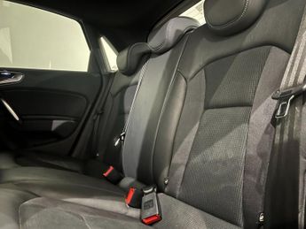 AUDI A1 1.4 TFSI S line Sportback 5dr Petrol Manual Euro 6 (s/s) (125 ps
