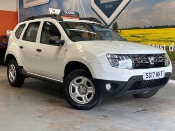Dacia Duster 1.6 SCe Ambiance SUV 5 Door Petrol Manual White Euro 6 1 Owner f