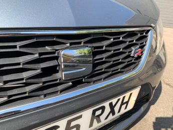 SEAT LEON 2.0 TDI FR Hatchback 5dr Diesel DSG Euro 6 (s/s) (150 ps)
