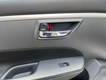 SUZUKI SWIFT 1.2 SZ3 Hatchback 5dr Petrol Manual Euro 5 (94 ps)