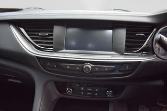 VAUXHALL INSIGNIA 1.5 Turbo D SE Nav Grand Sport 5dr Diesel Manual Euro 6 (s/s) (1