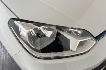 VOLKSWAGEN e-up! 36.8kWh e-up! Hatchback 5dr Electric Auto (82 ps) Cruise and Par