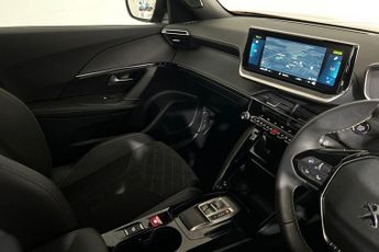 PEUGEOT E-2008 50kWh GT Premium SUV 5dr Electric Auto (7kW Charger) (136 ps) To