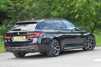 BMW 5 SERIES 2.0 520d MHT M Sport Touring 5dr Diesel Hybrid Steptronic Euro 6