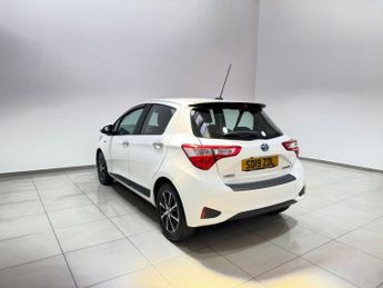 TOYOTA YARIS 1.5 VVT-h Icon Tech Hatchback 5dr Petrol Hybrid E-CVT Euro 6 (s/