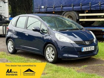 Honda Jazz 1.4 i-VTEC ES Hatchback 5dr Petrol Manual Euro 5 (99 ps)