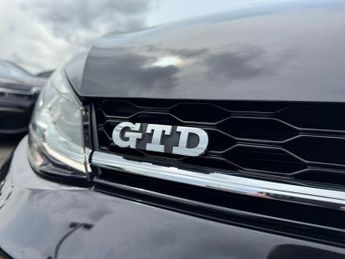 VOLKSWAGEN GOLF 2.0 TDI GTD Hatchback 5dr Diesel DSG Euro 6 (s/s) (184 ps) * HUG
