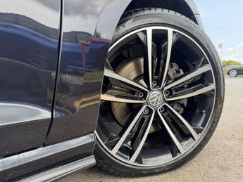VOLKSWAGEN GOLF 2.0 TDI GTD Hatchback 5dr Diesel DSG Euro 6 (s/s) (184 ps) * HUG
