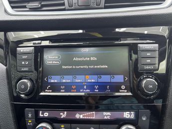 NISSAN QASHQAI 1.3 DIG-T N-Connecta SUV 5dr Petrol DCT Auto Euro 6 (s/s) (160 p