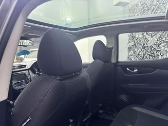 NISSAN QASHQAI 1.3 DIG-T N-Connecta SUV 5dr Petrol DCT Auto Euro 6 (s/s) (160 p