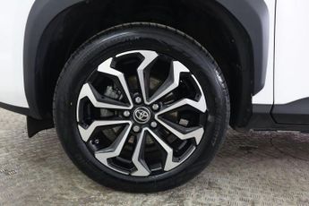 TOYOTA YARIS CROSS 1.5 VVT-h Design E-CVT Euro 6 (s/s) 5dr