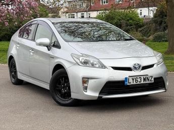 Toyota Prius 1.5 Saloon 4dr Petrol Hybrid CVT (120 g/km, 70 bhp)