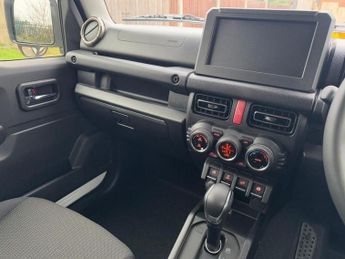 SUZUKI JIMNY  Suzuki Jimny SIERRA AUTO 4WD 1.5L