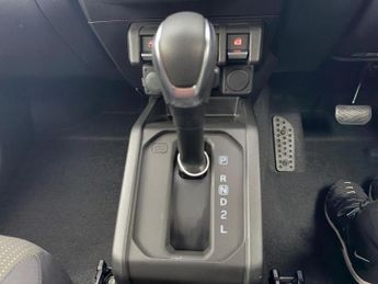 SUZUKI JIMNY  Suzuki Jimny SIERRA AUTO 4WD 1.5L