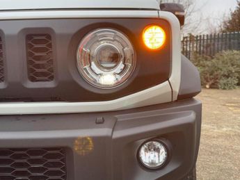 SUZUKI JIMNY  Suzuki Jimny SIERRA AUTO 4WD 1.5L