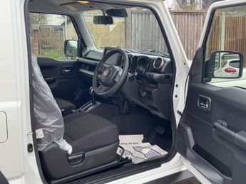 SUZUKI JIMNY  Suzuki Jimny SIERRA AUTO 4WD 1.5L