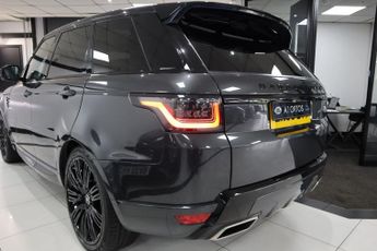 LAND ROVER RANGE ROVER SPORT 3.0 SD V6 HSE Dynamic SUV 5dr Diesel Auto 4WD Euro 6 (s/s) (306 