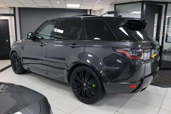 LAND ROVER RANGE ROVER SPORT 3.0 SD V6 HSE Dynamic SUV 5dr Diesel Auto 4WD Euro 6 (s/s) (306 