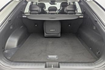 KIA EV6 77.4kWh Air Hatchback 5dr Electric Auto (225 bhp)