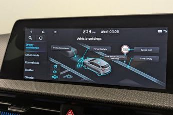 KIA EV6 77.4kWh Air Hatchback 5dr Electric Auto (225 bhp)