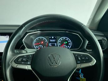 VOLKSWAGEN T-CROSS 1.5 TSI EVO SEL SUV 5dr Petrol DSG Euro 6 (s/s) (150 ps)