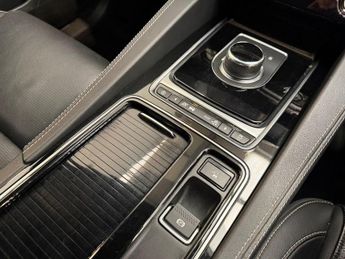 JAGUAR F-PACE 2.0 D180 R-Sport SUV 5dr Diesel Auto AWD Euro 6 (s/s) (180 ps)