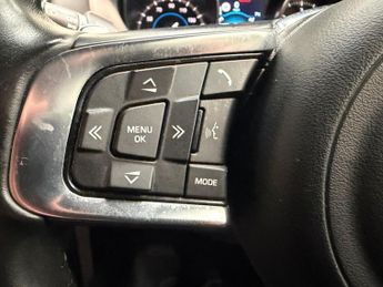 JAGUAR F-PACE 2.0 D180 R-Sport SUV 5dr Diesel Auto AWD Euro 6 (s/s) (180 ps)