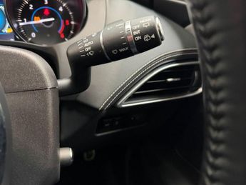 JAGUAR F-PACE 2.0 D180 R-Sport SUV 5dr Diesel Auto AWD Euro 6 (s/s) (180 ps)