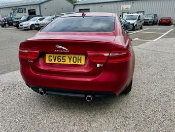 JAGUAR XE 2.0 GTDi R-Sport Saloon 4dr Petrol Auto Euro 6 (s/s) (240 ps)